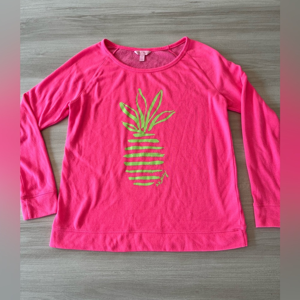 Lilly Pulitzer Neon Pink Lightweight Round Neck Sweatshirt Womens SZ S Pineapple